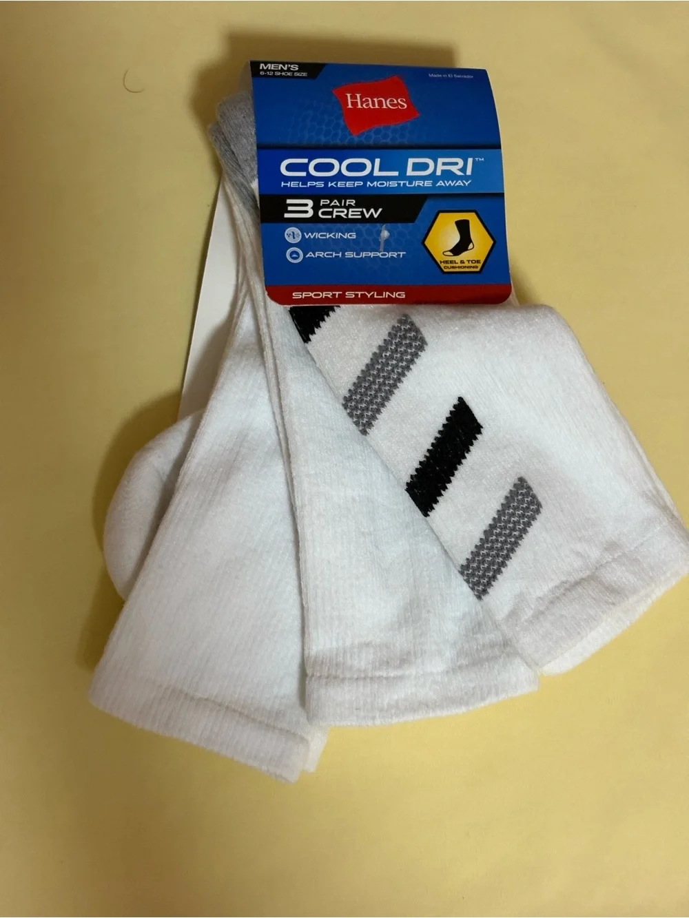 🍎 HANES Men’s Crew Socks Pack of 3 Pairs White Cushion Cool Dri Sz 6-12 NWT